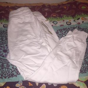 Joggers w gold accents